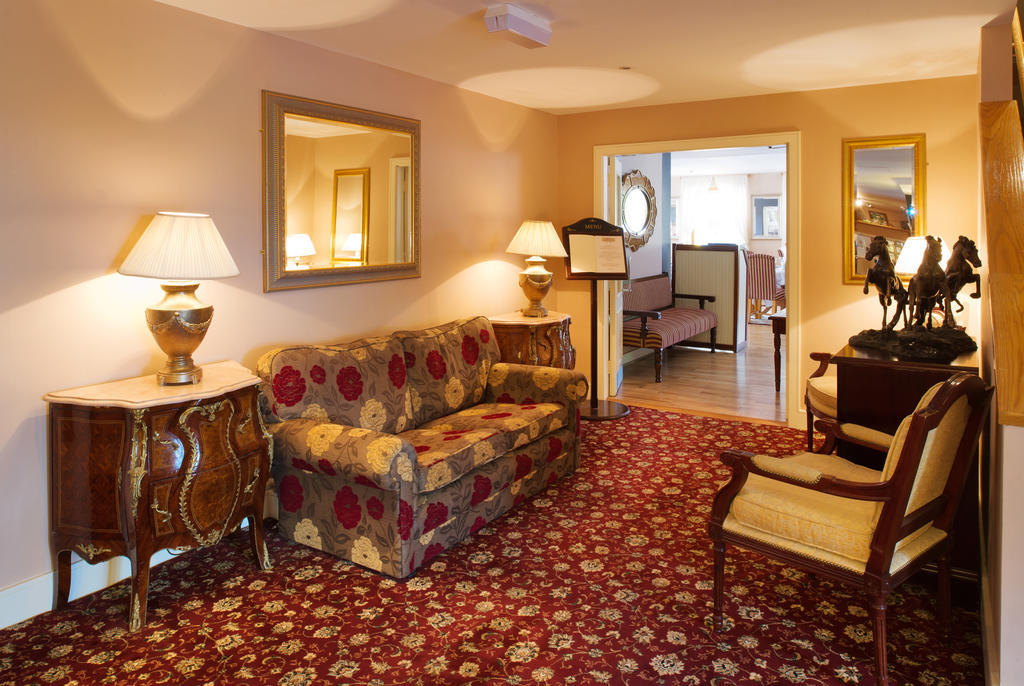 Merriman Hotel Kinvara Ngoại thất bức ảnh
